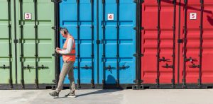 lacre container